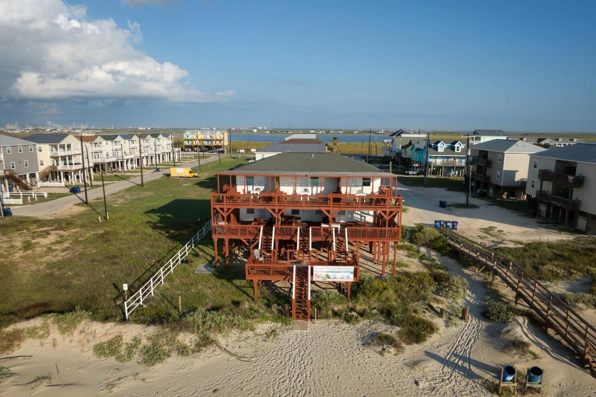 Unobstructed Oceanfront Sea Turtle Unit 2 Beach Pad! Surfside Beach Bagian luar foto